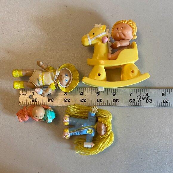 Lot of 5 VTG Cabbage Patch Kids Figures 1980s Toys Minis PVC Girl PJs Baby Horse - Picture 14 of 15